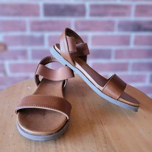 Madden Girl Brown Strap Sandals Girls Size 1